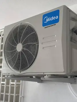 instalacion de condensador de aire midea